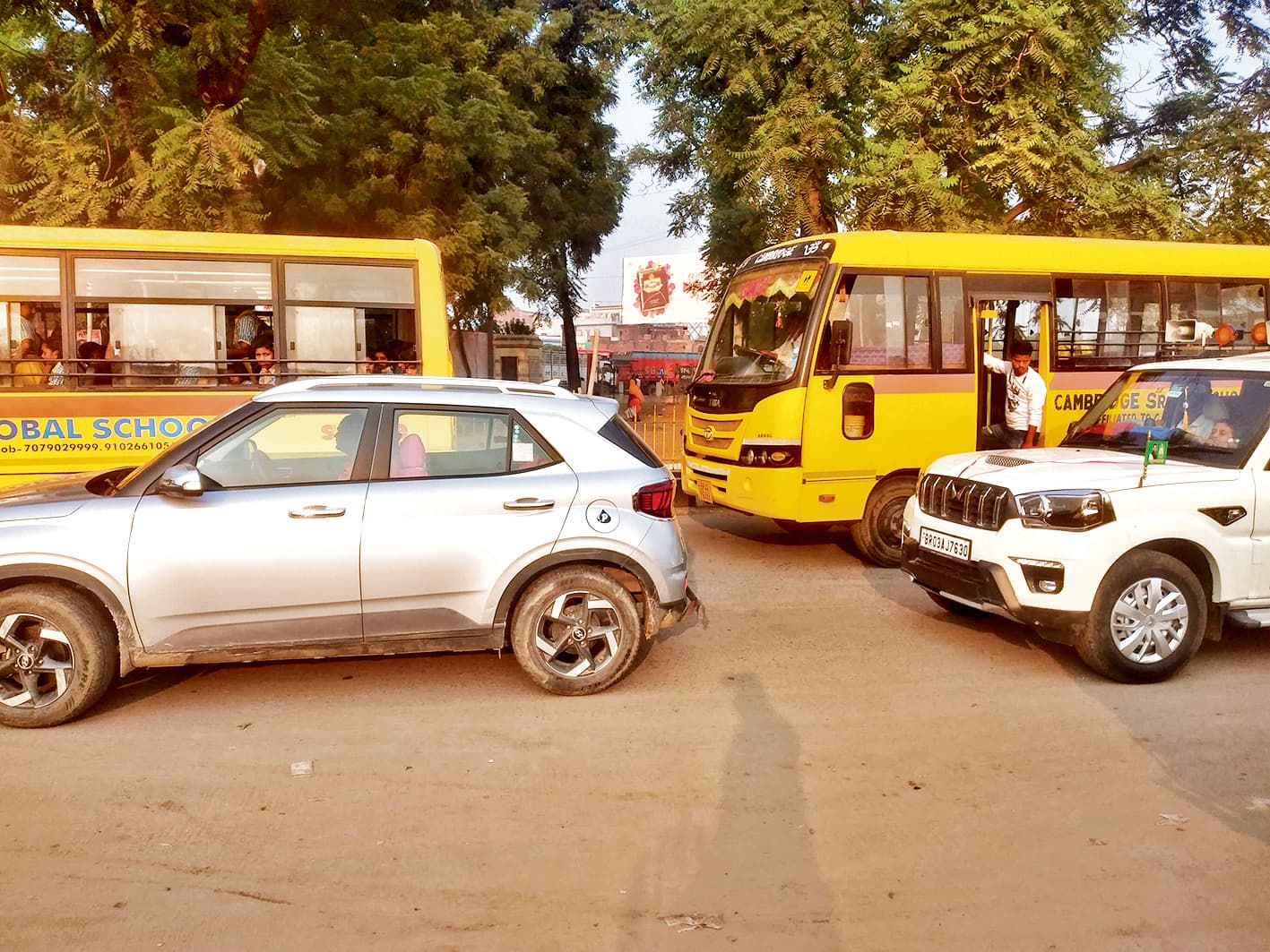 गोलंबर से एनएच 922 पर दलसागर टोल प्लाजा तक लगा रहा जाम, लोग परेशान