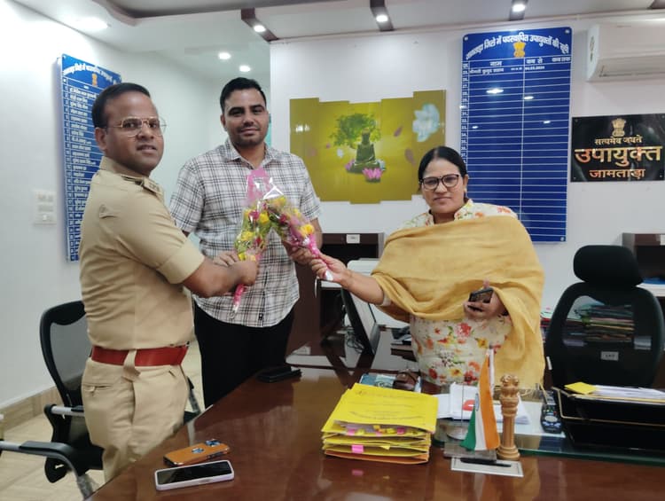 एसएसटी चेकनाकों पर कड़ाई से करें वाहनों की जांच : व्यय प्रेक्षक