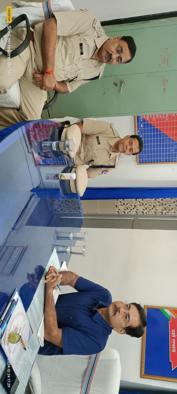 Dhanbad News:यात्रियों की सुरक्षा पर विशेष ध्यान : आइजी