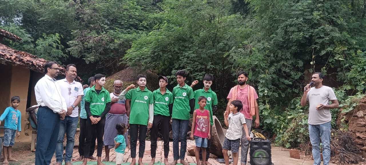 नुक्कड़ नाटक कर पानी बचाओ, जीवन बचाओ का दिया संदेश