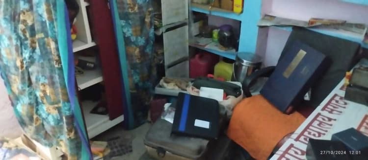 सॉफ्टवेयर इंजीनियर के बंद घर में लाखों की चोरी