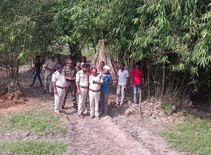 एक ही रात चार घरों से लाखों की चोरी