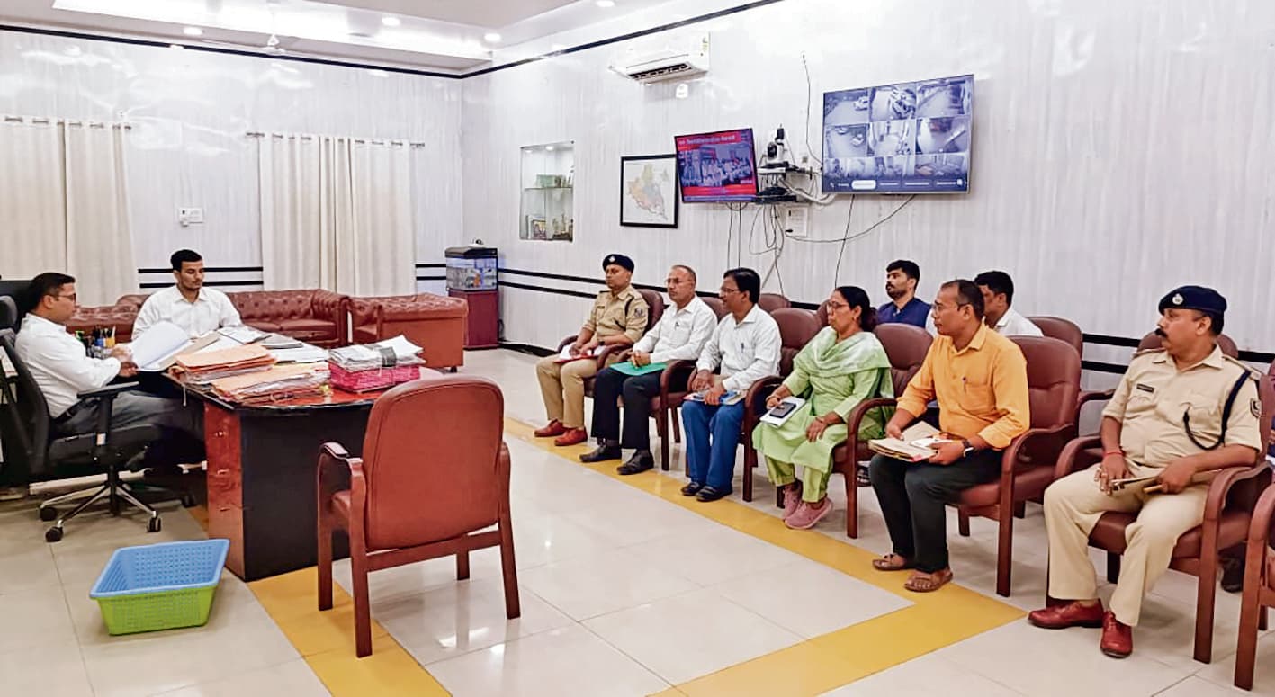 Chhapra News : पुराने कलेक्ट्रेट को तोड़कर बनेगा नया भवन, जर्जर सडकों की होगी मरम्मत