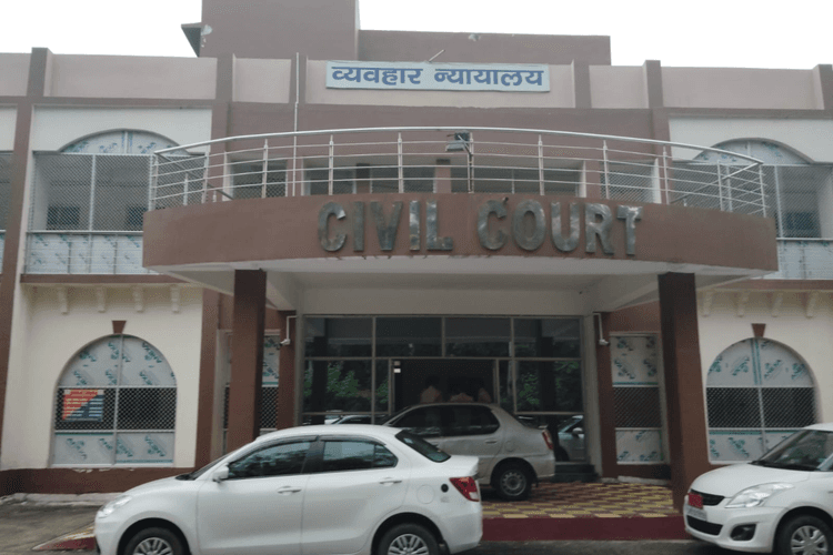 कोडरमा : अपनी ही गर्भवती पत्नी, बेटा-बेटी समेत 6 लोगों के बेरहम हत्यारे को कोर्ट ने अब सुनाई ये सजा