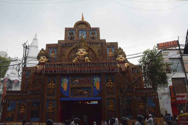 Shardiya Navratri 2024: बंगाली अखाड़ा में आज होगा बोधन, कल होगी प्राण प्रतिष्ठा