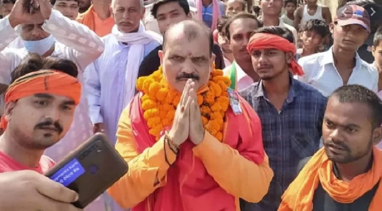 Baba Siddiqui Murder: बिश्नोई गैंग पर पप्पू यादव के बयान से भड़के बचौल, बोले – मुस्लिम वोट के लिए है ये हाय-तौबा