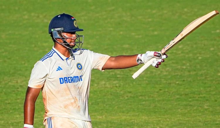 बिहार के वैभव का चेन्नई में जलवा, सबसे कम उम्र में शतक ठोक तोड़े कई दिग्गजों के रिकॉर्ड...