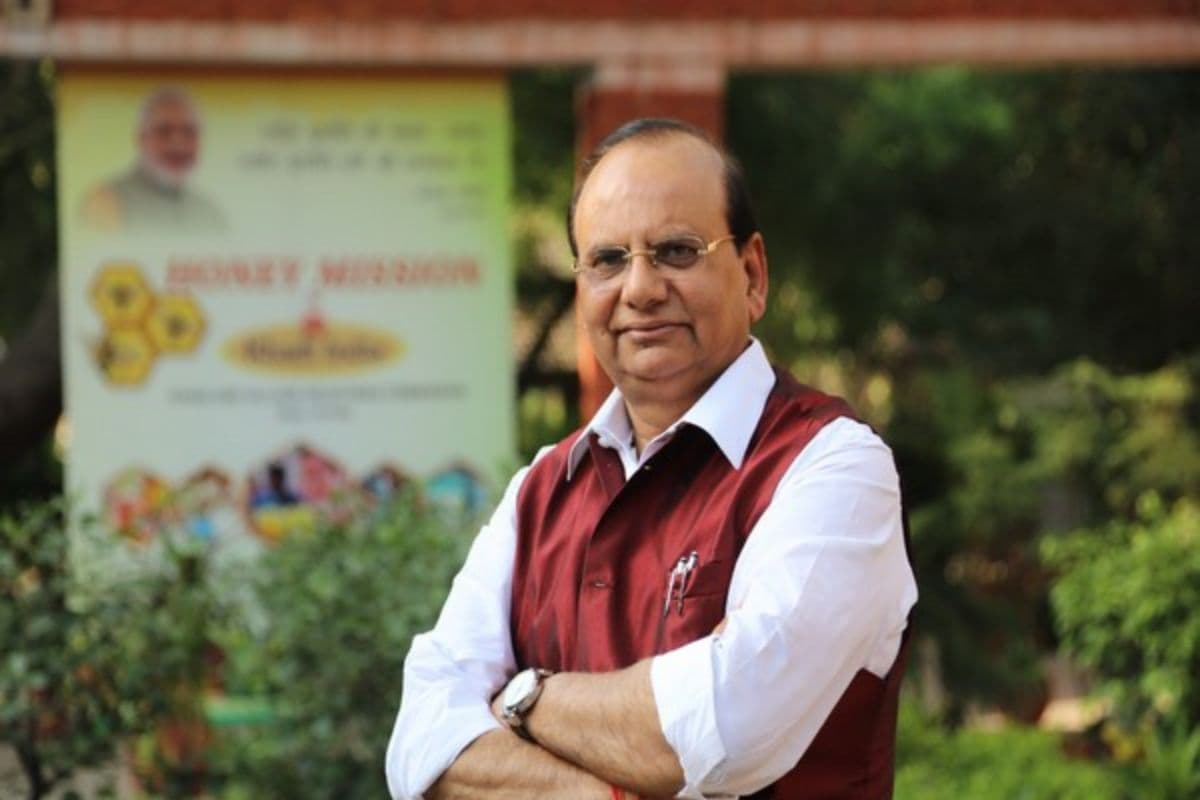 DCW Contractual Employees: दिल्ली महिला आयोग के सभी संविदा कर्मचारी बर्खास्त, LG की मंजूरी पर बड़ी कार्रवाई