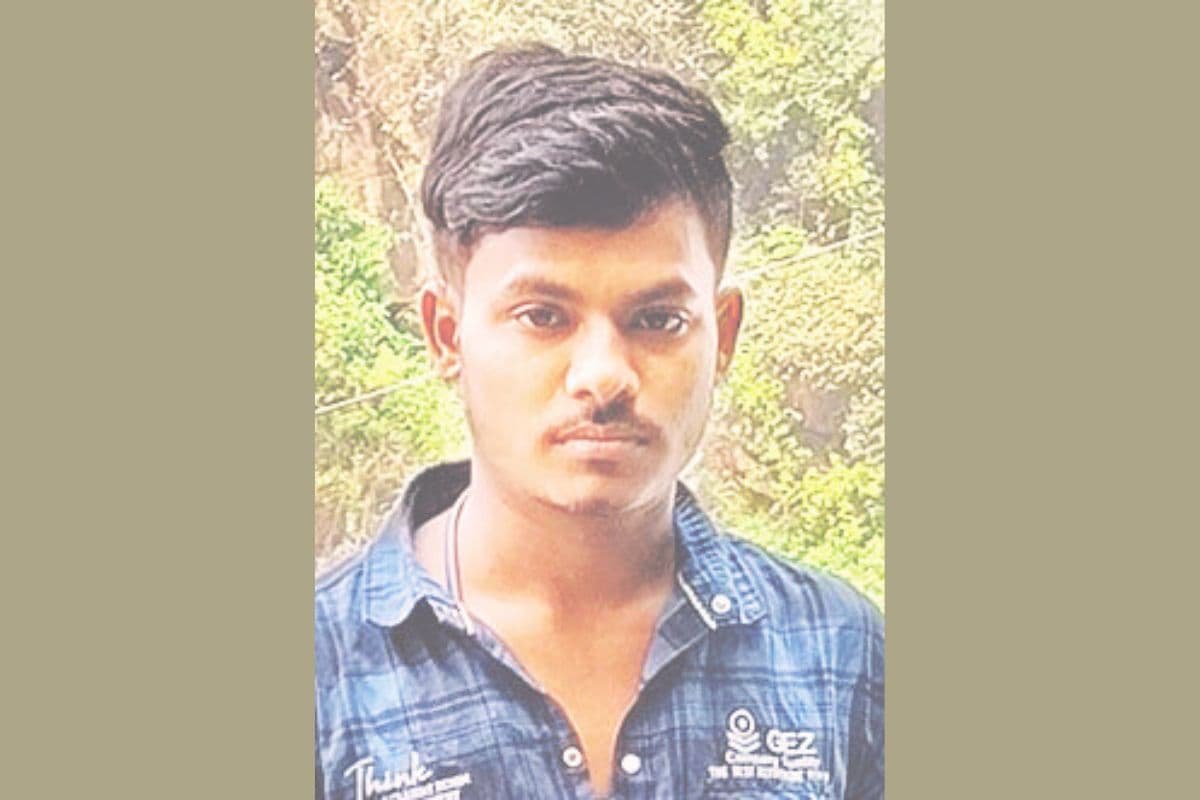 Ranchi News: हुंडरू फॉल के पास सेल्फी ले रहा बंगाल का युवक स्वर्णरेखा नदी में डूबा