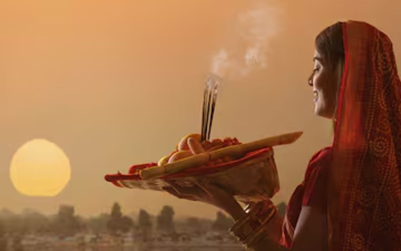 Chhath Puja 2024: рдирд╣рд╛рдп-рдЦрд╛рдп рдХреЗ рд╕рд╛рде рдЫрда рдорд╣рд╛рдкрд░реНрд╡ рд╢реБрд░реВ, рдмрд┐рд╣рд╛рд░ рдХреЗ рд╕рднреА рдШрд╛рдЯреЛрдВ рдкрд░ рджрдВрдбрд╛рдзрд┐рдХрд╛рд░реА рдХреЗ рд╕рд╛рде рдкреБрд▓рд┐рд╕ рдмрд▓ рддреИрдирд╛рдд