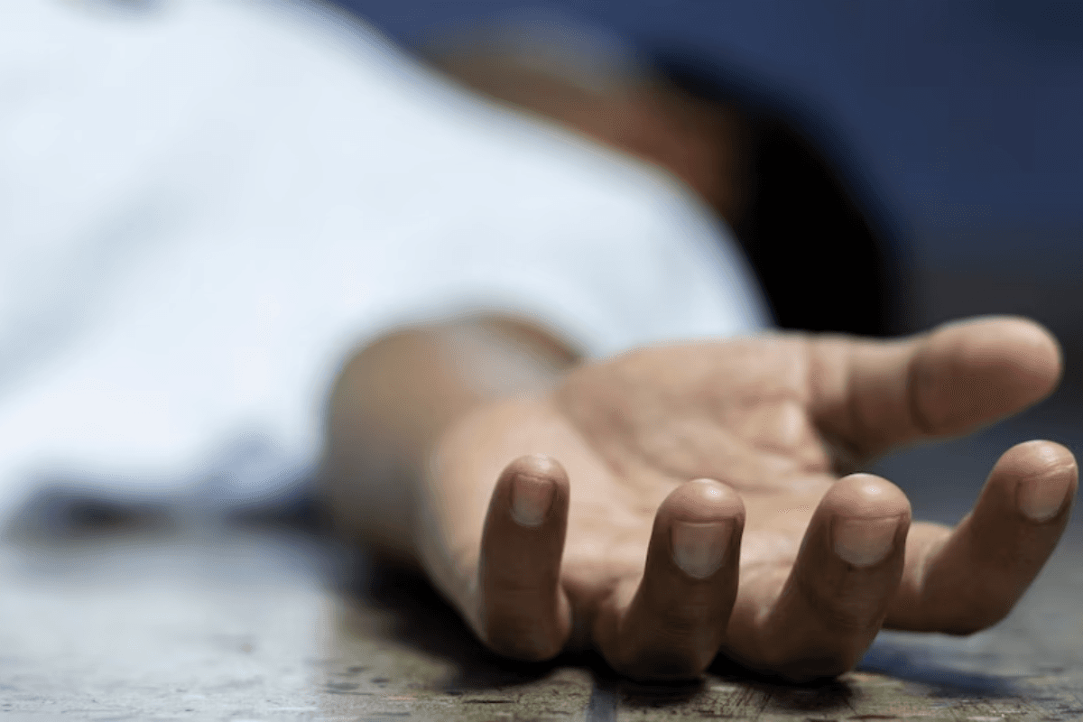 Bettiah News: प्रसव के दौरान मां-बच्चे की मौत, डॉक्टर पर लापरवाही का आरोप