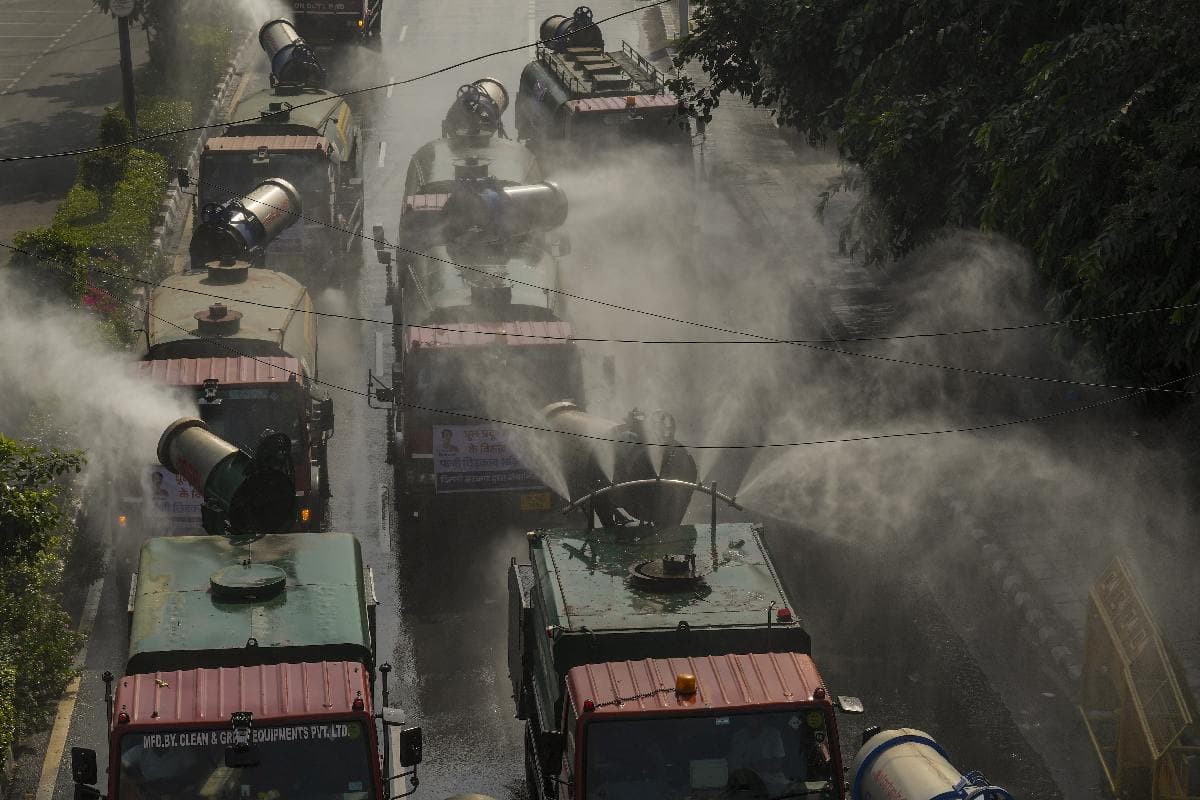 Delhi Air Pollution : दिल्ली में कम जले पटाखे, लोगों ने दिखाई समझदारी, गोपाल राय ने कहा- आभार