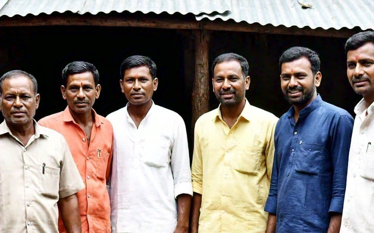 Bihar: बिहार के इस गांव में पिछले 300 वर्षों से कोई नहीं खाता है नॉन-वेज, जानिए वजह Bihar: बिहार के इस गांव में पिछले 300 वर्षों से कोई नहीं खाता है नॉन-वेज, जानिए वजह