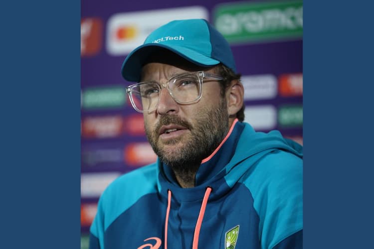 IPl Auction: नीलामी में हिस्सा लेने के लिए, पर्थ टेस्ट छोड़ देगा ऑस्ट्रेलियाई कोच