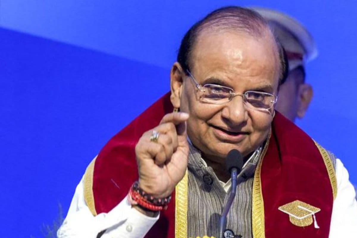 Bus Marshals Appointment: LG ने बस मार्शल की नियुक्ति पर सीएम को लिखा पत्र, सीडीवी की तैनाती को दी मंजूरी