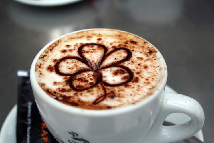 National Cappuccino Day 2024: कब और क्यों मनाया जाता है इस दिन को जानें हर सवाल का जबाब