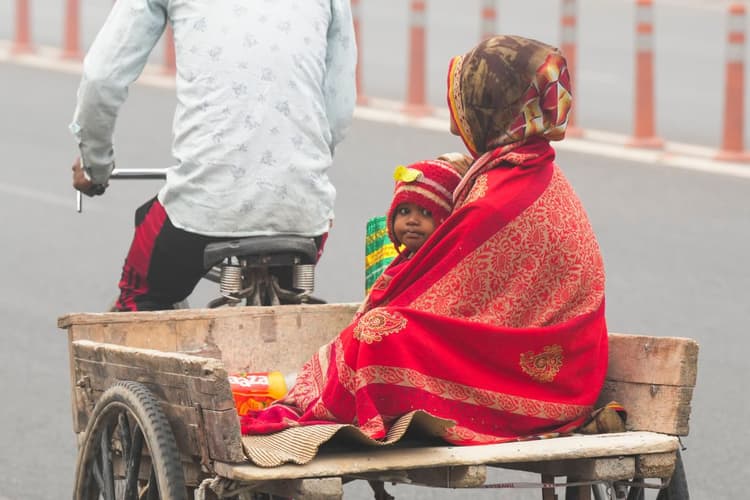 Weather Forecast: देश के इन शहरों में होगी भारी बारिश, दिल्ली सहित इन राज्यों में बढ़ेगी ठंड, आईएमडी अलर्ट