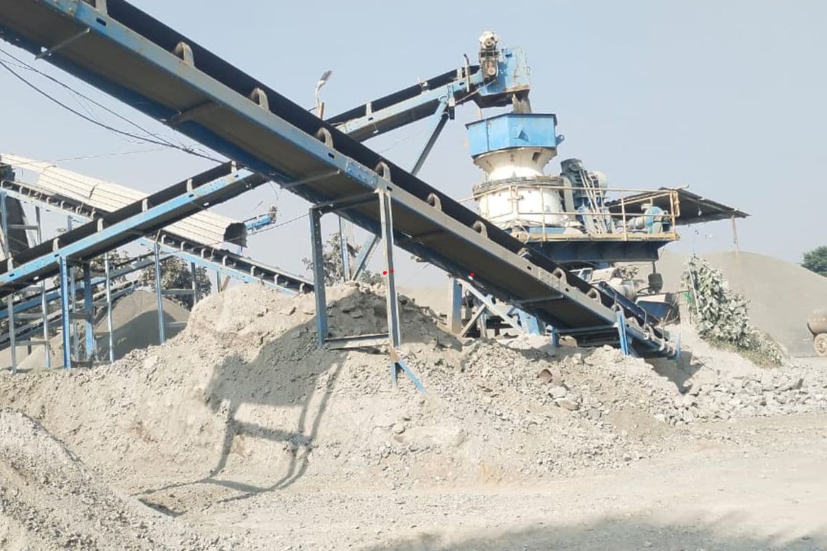 दोकरा माइंस जहां पर हुई फायरिंग, प्रभात खबर