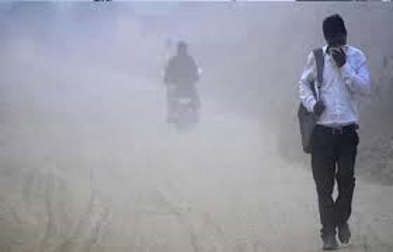 Bihar AQI : प्रदूषण के मामले में हाजीपुर 20 दिनों से अव्वल, सहरसा-किशनगंज भी रेड जोन में