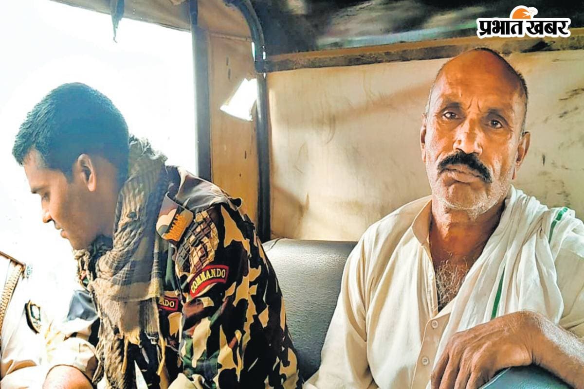 Bihar By-Election: बेलागंज में वोट के लिए नोट बांटते पकड़ा गया राजद कार्यकर्ता, ग्रामीणों ने किया पुलिस के हवाले