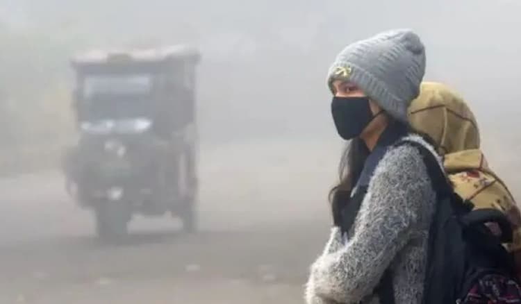 Bihar Weather: इस दिन से पड़ेगी बिहार में कड़ाके की ठंड! आज 12 जिलों में घने कोहरे का अलर्ट