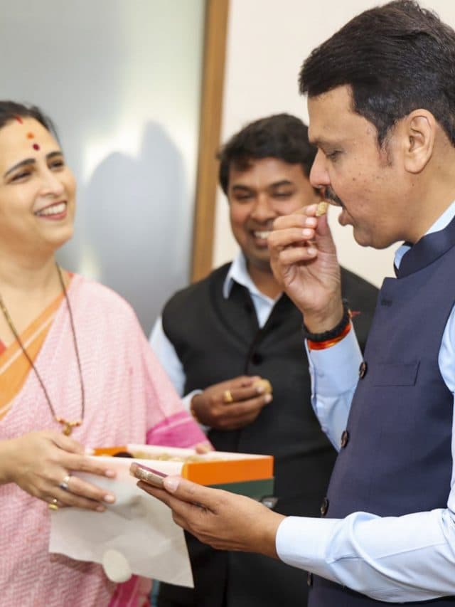Devendra Fadnavis : देवेंद्र फडणवीस के बारे में जानें खास बातें