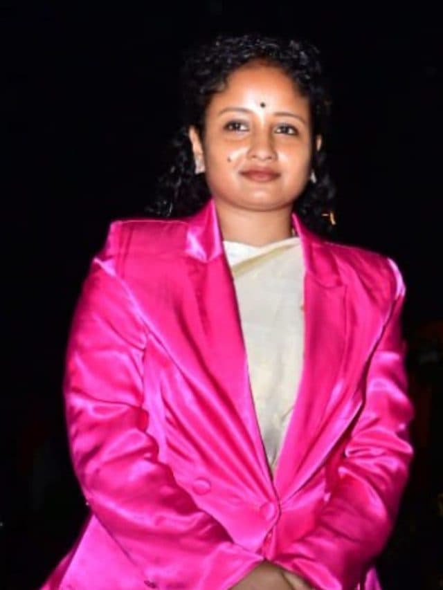 हेमंत सोरेन के शपथ ग्रहण में कल्पना सोरेन का स्टनिंग लुक