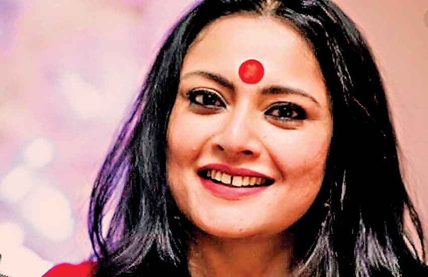 मृत महिला डॉक्टर के परिजनों से मिलीं अग्निमित्रा पाल