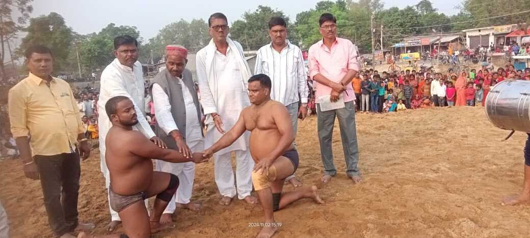 पटना की मधु ने कानपुर की कविता को दी पटखनी