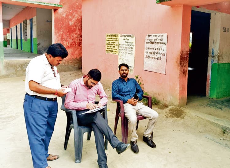 Siwan News : मतदाता सूची में नाम जोड़ने और हटाने के लिए चार दिन चलेगा विशेष अभियान