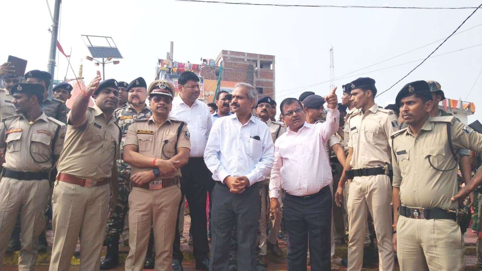 Aurangabad News : प्रमंडलीय आयुक्त व आइजी ने लिया जायजा