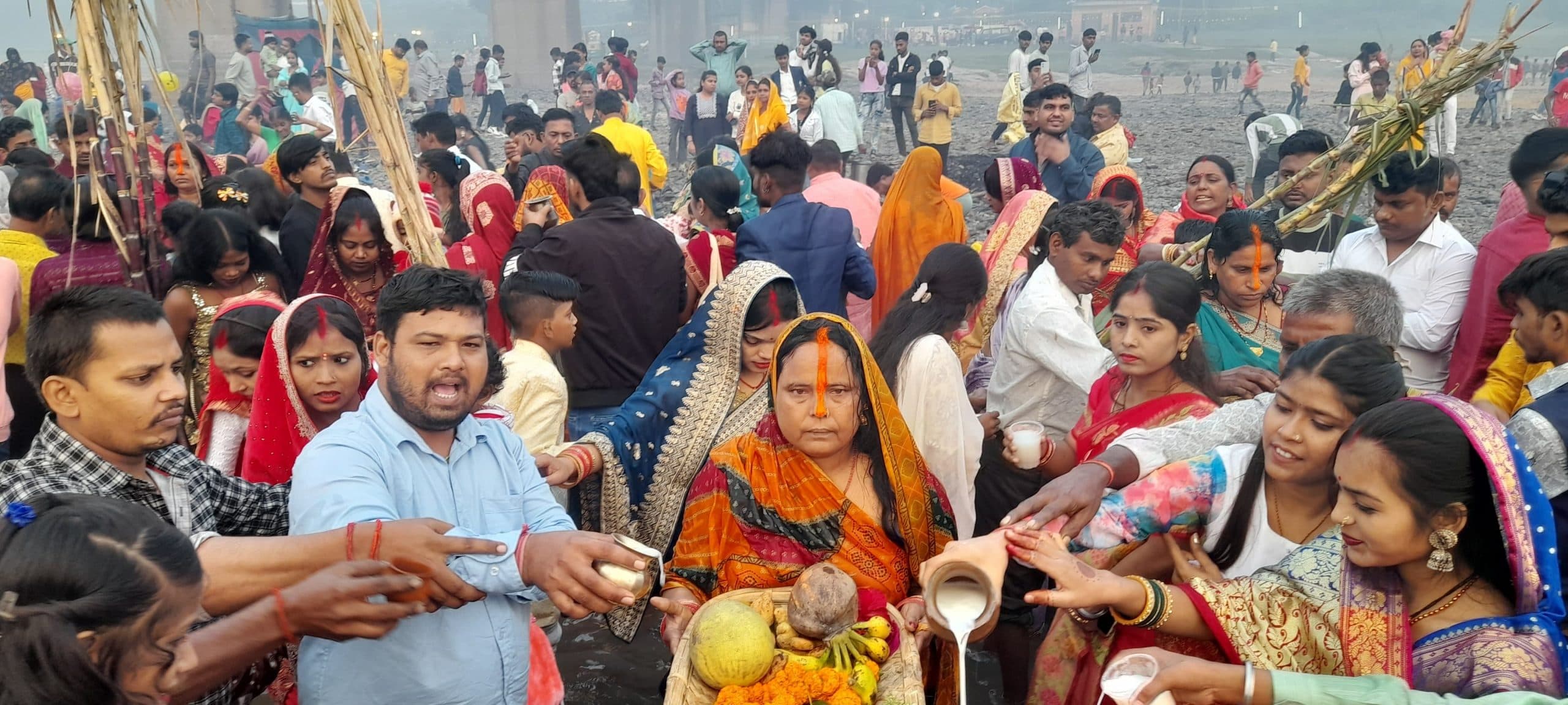 BOKARO NEWS : कोयलांचल के छठ घाटों पर उमड़ा आस्था का सैलाब