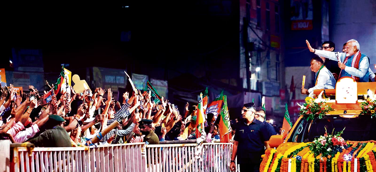 Ranchi News : प्रधानमंत्री नरेंद्र मोदी की एक झलक पाने को लोग थे बेकरार