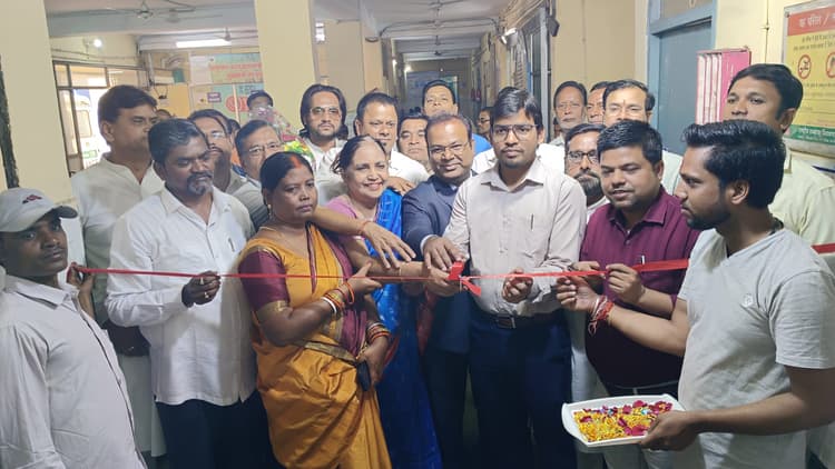 BOKARO NEWS : ऑपरेशन के लिए 81 मोतियाबिंद मरीजों का चयन