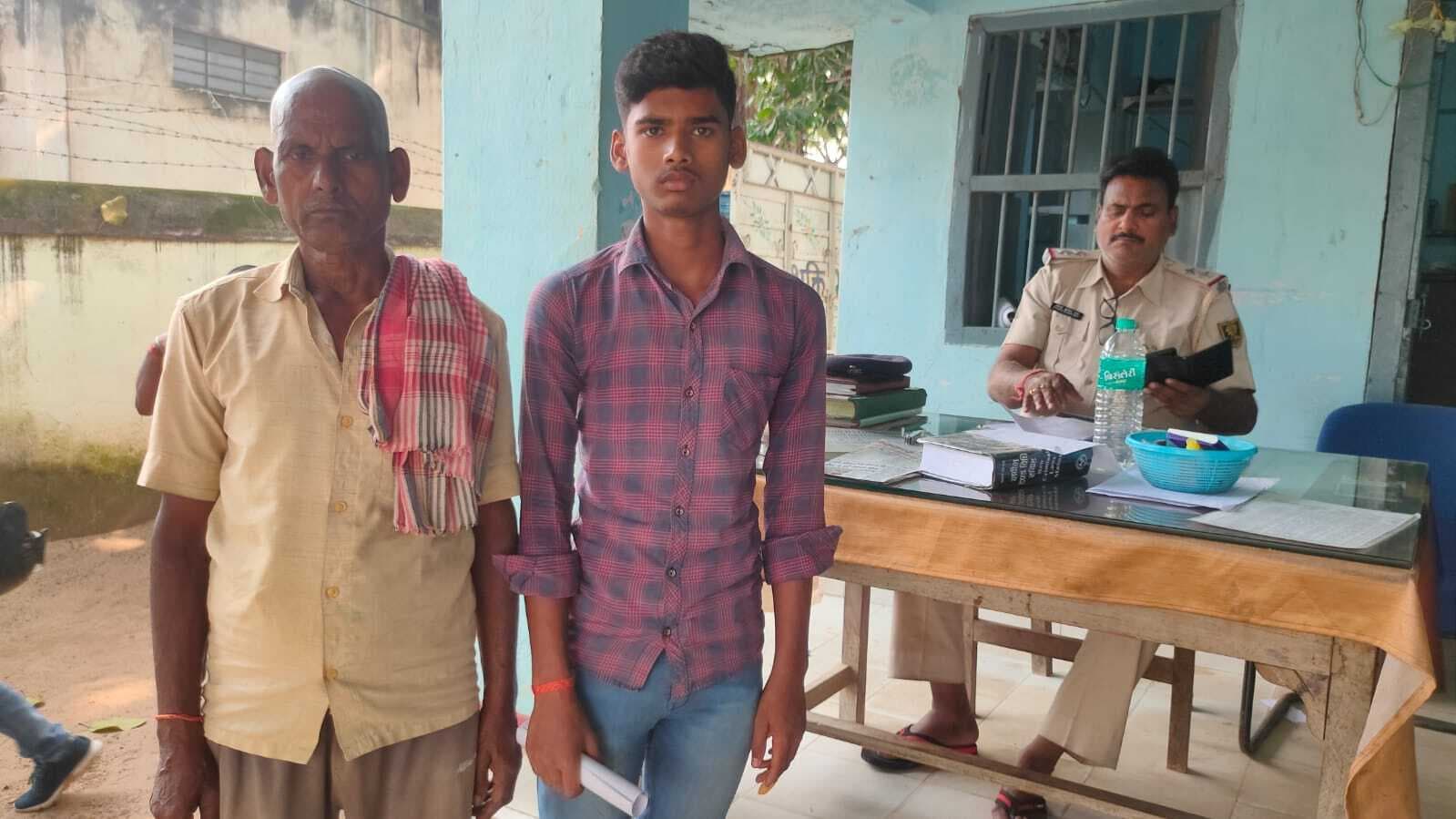 निझरी गांव में जमीन विवाद को लेकर आवास का निर्माण कार्य रोका