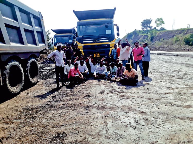 दामागोड़िया कोलियरी में 25 ठेका श्रमिकों को बहाली का आश्वासन, धरना खत्म