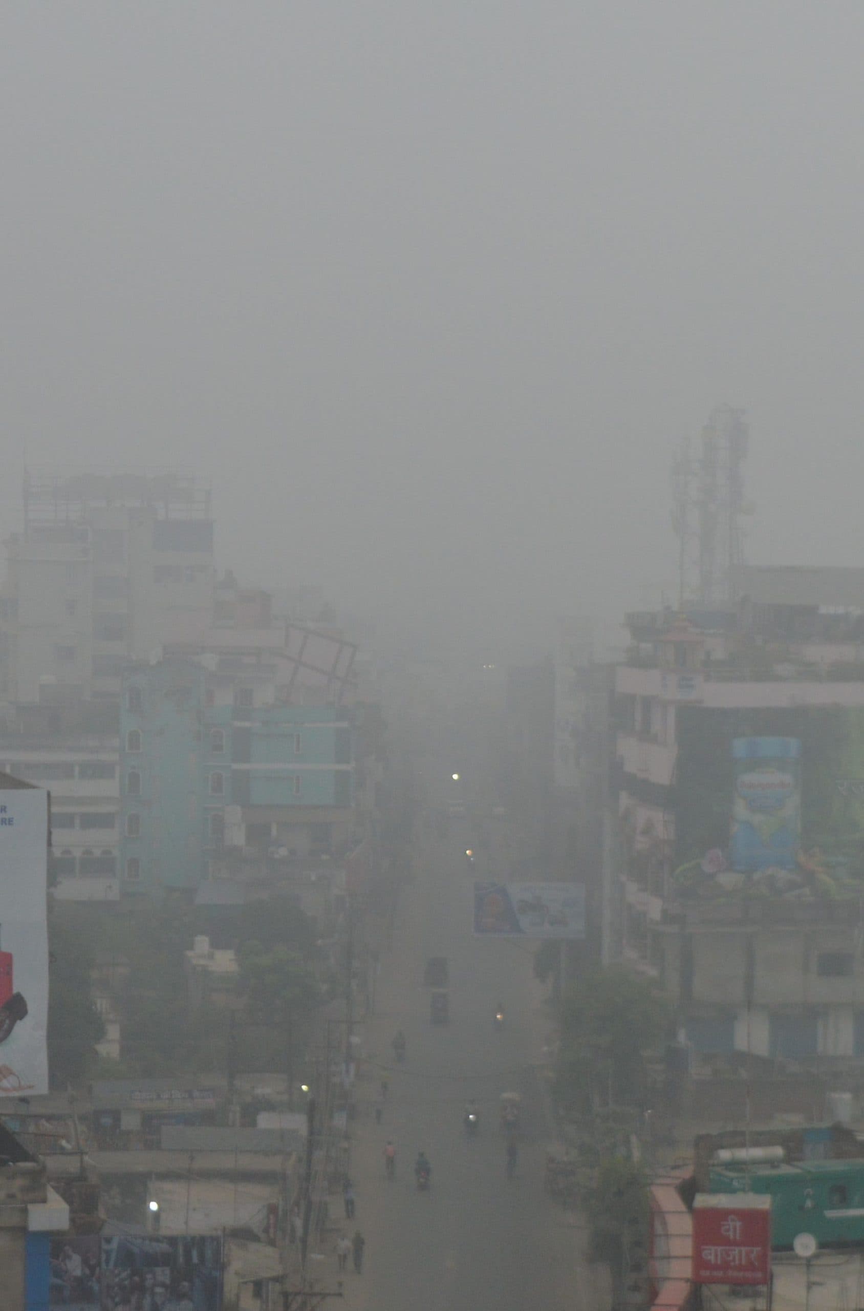 भागलपुर में इस सीजन में पहली बार छाया घना कोहरा