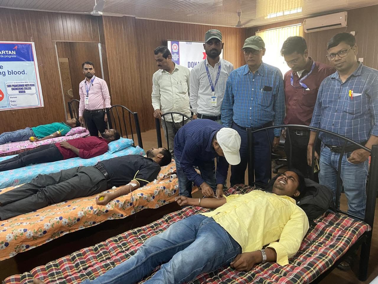 रेणु इंजीनियरिंग कॉलेज में रक्तदान शिविर आयोजित