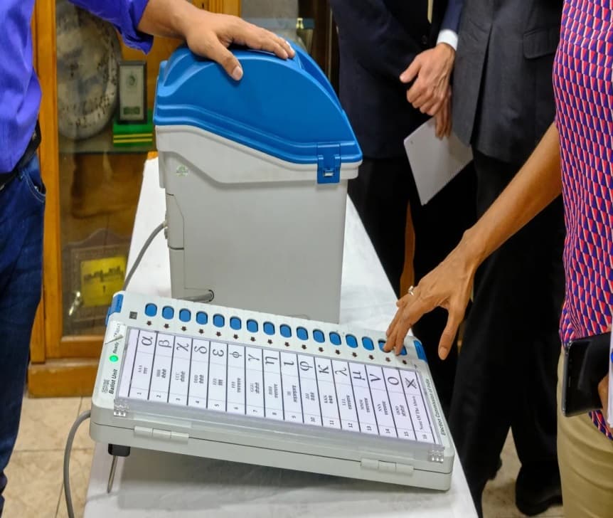 संताल में आज थम जायेगा प्रचार का शोर, बूथ मैनेजमेंट में जुटी पार्टियां