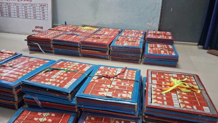 कार्रवाई : लल्लू पोखर में 152 लीटर विदेशी शराब के साथ तस्कर गिरफ्तार