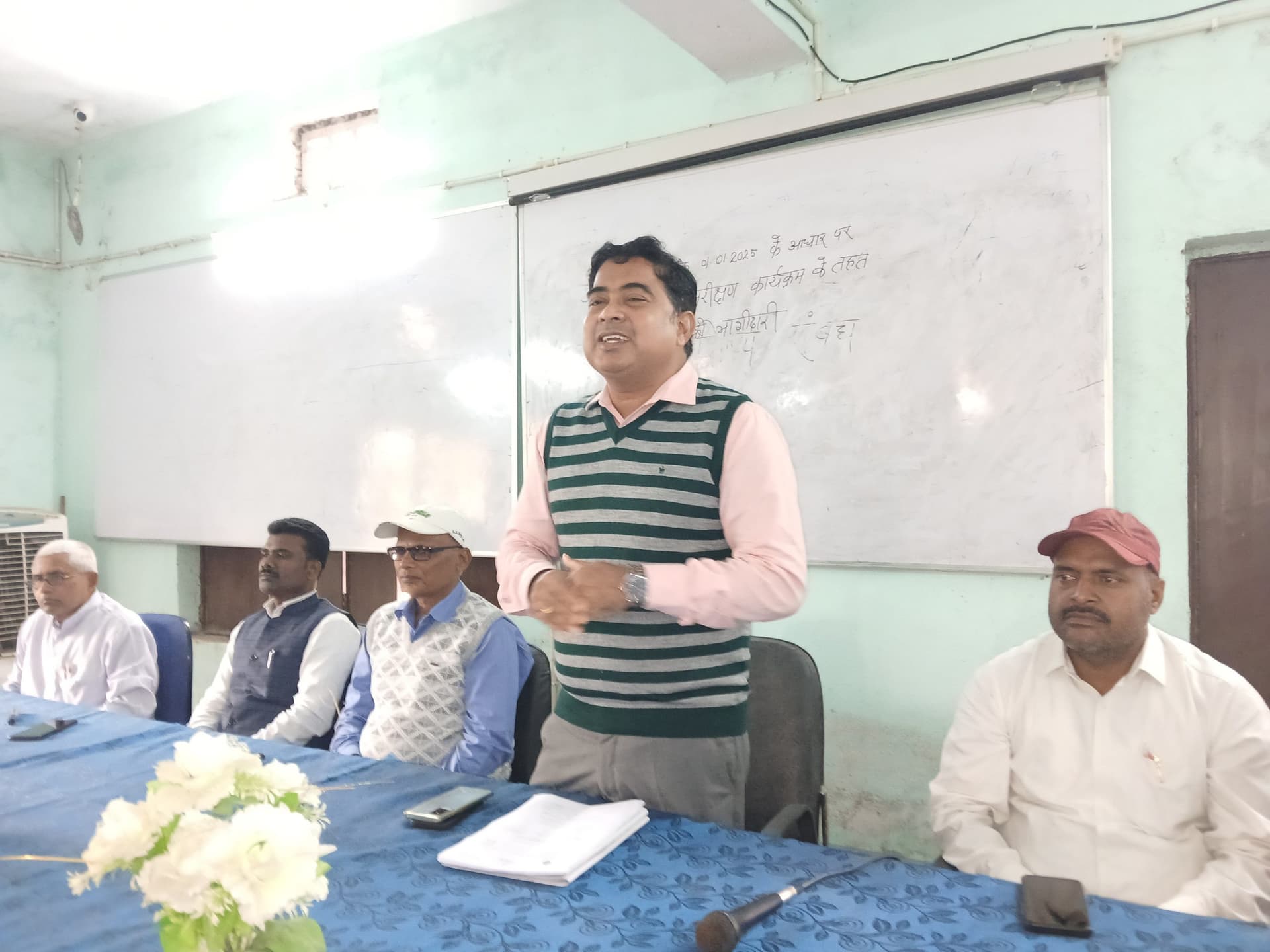 अधिकतम मतदान से ही लोकतंत्र की जड़ें होती है मजबूत : बीडीओ
