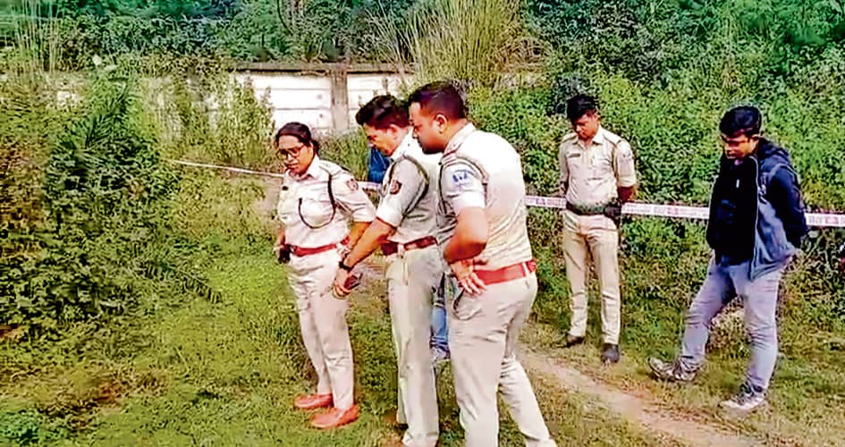 धर्मपुर कयूमनगर में मिला युवक का लहूलुहान शव