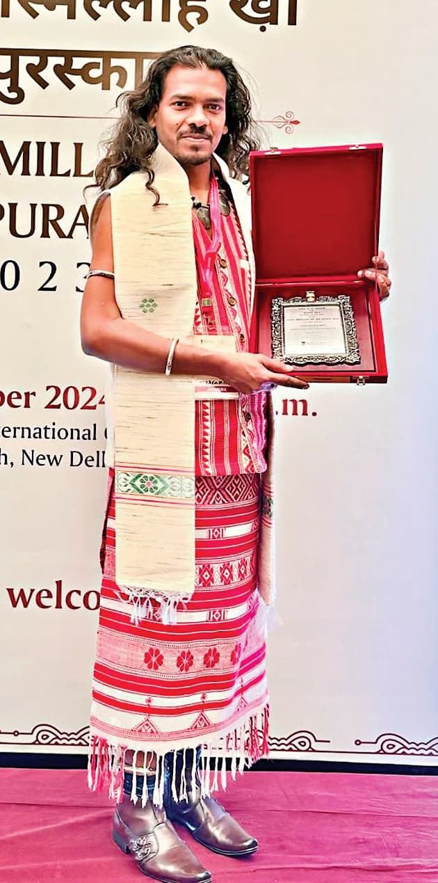 ranchi news : खूंटी के सुखराम पाहन को उस्ताद बिस्मिल्लाह खां युवा पुरस्कार