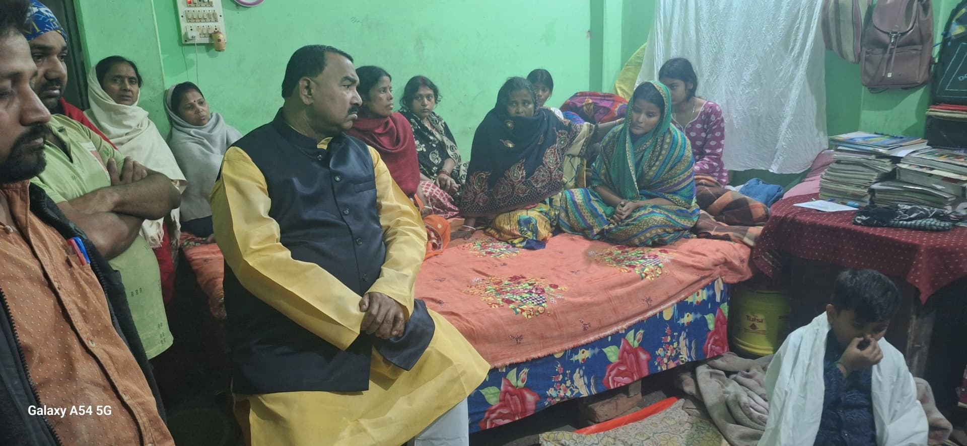 सीएसपी संचालक के परिजनों से मिले मुख्य सचेतक, दिलाया न्याय का भरोसा