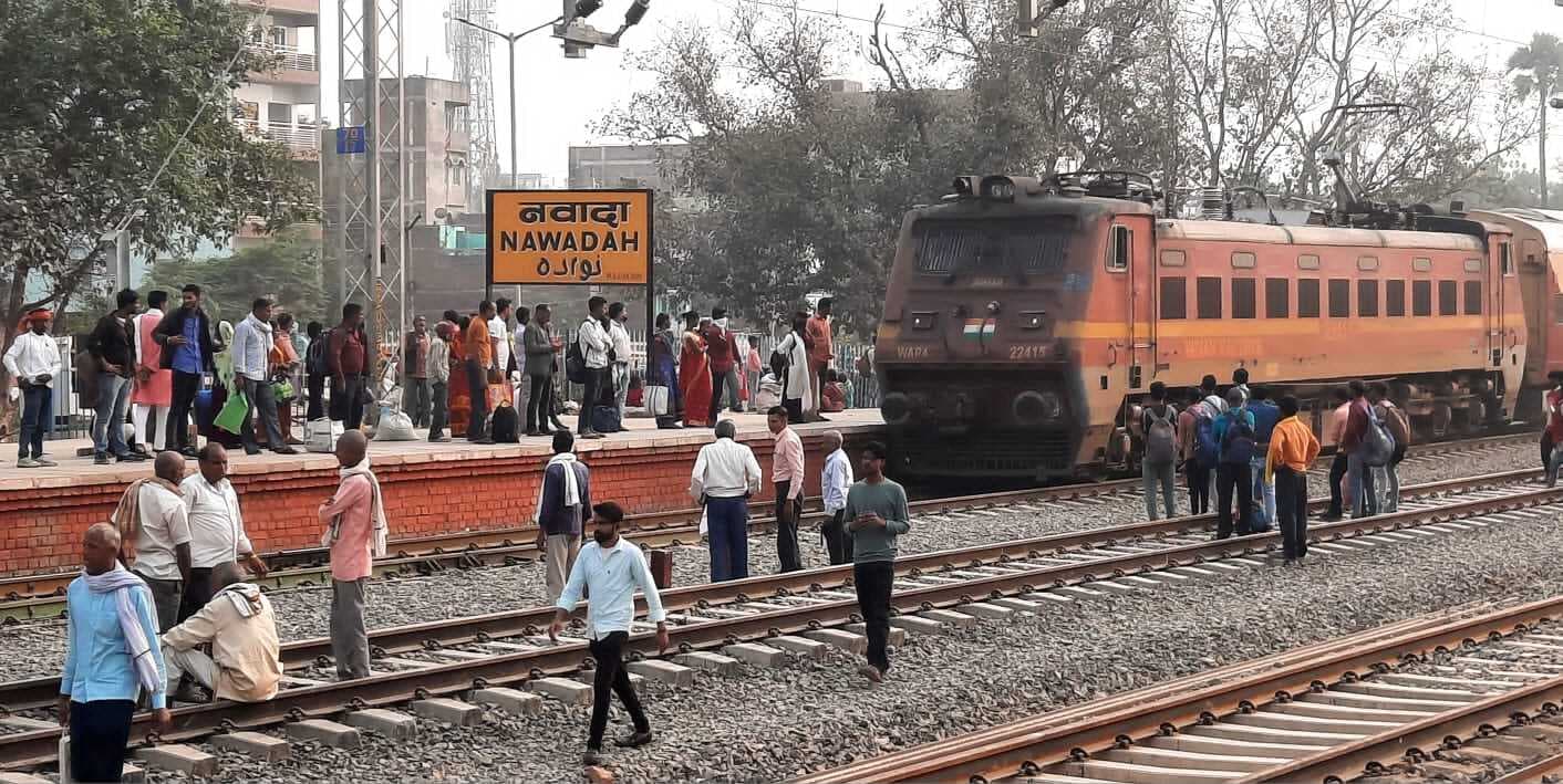 45 दिनों के लिए केजी रेलखंड पर चार जोड़ी ट्रेनें रद्द, यात्रियों की बढ़ी परेशानी