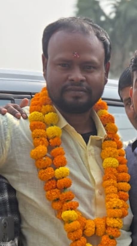 सात पैक्सों में पुराने चेहरों को मतदाताओं ने नकारा