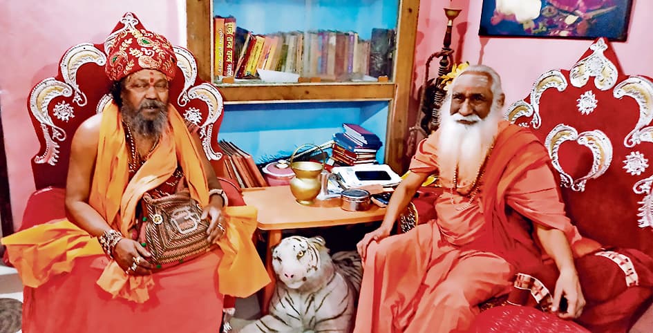 प्रयागराज में महाकुंभ में धर्म रक्षा पर होगी बात : महंत