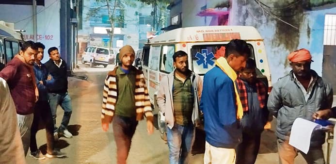 hajipur news. भूमि विवाद में हुई मारपीट में घायल युवक की इलाज के दौरान मौत