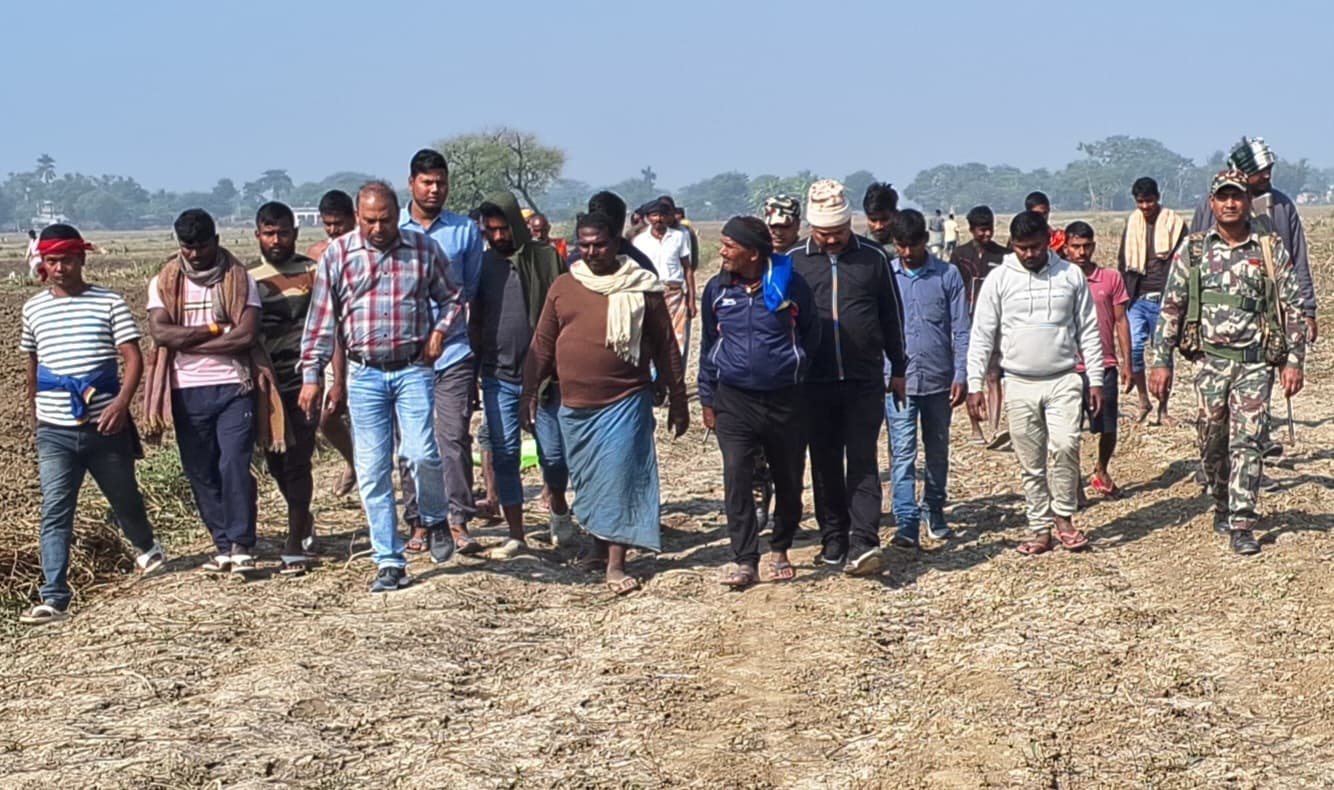 katihar news : खेत जुताई कर रहे युवक को अपराधियों ने मारी गोली