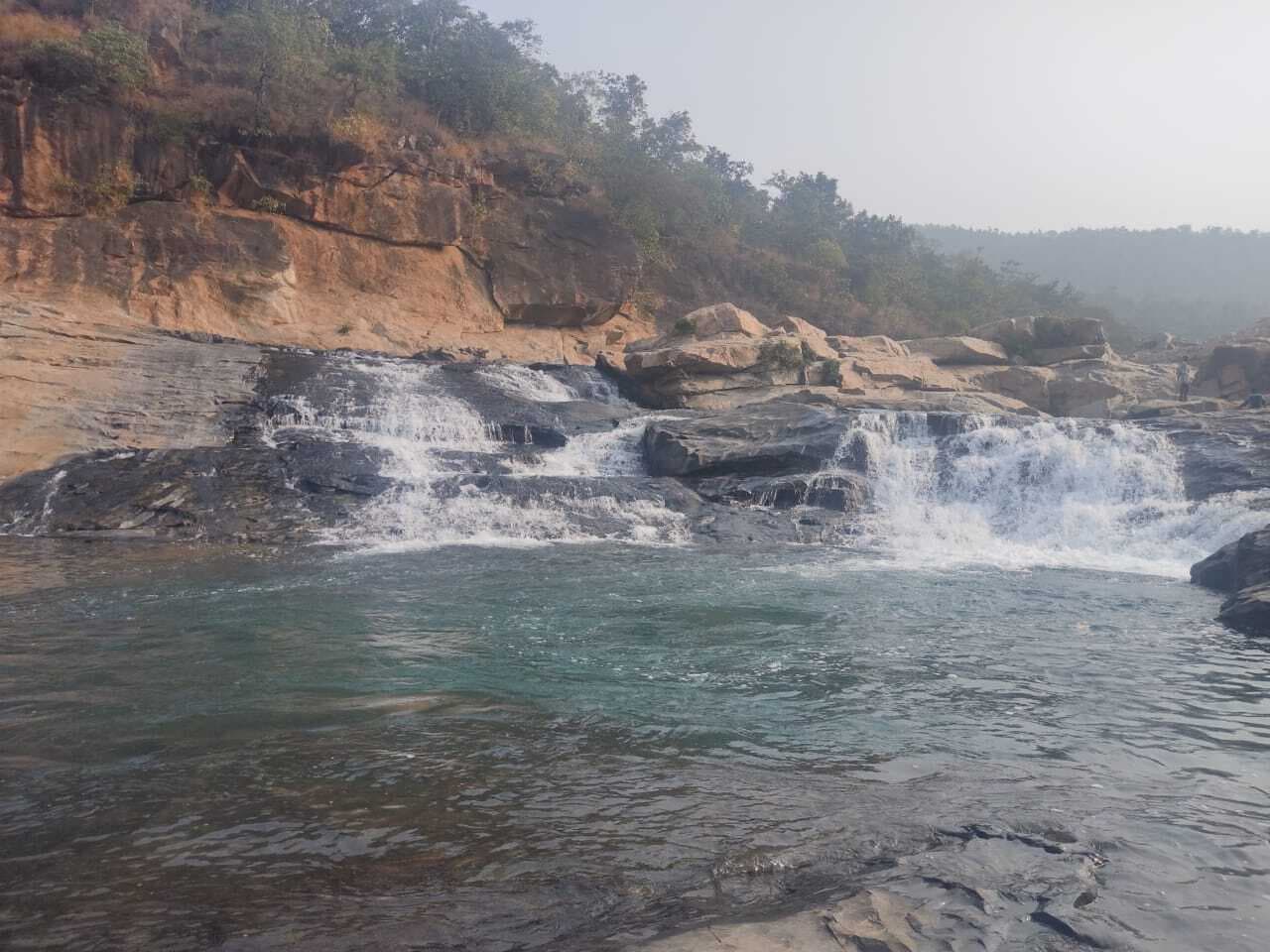 पेरवांघाघ, पंडिपुरिंग, चंचला घाघ में आने लगे सैलानी